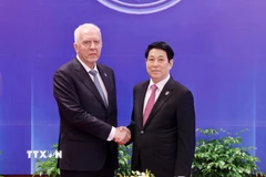 Chủ tịch nước Lương Cường tiếp Tổng Công tố Nga Alexander Vladimirovich Gutsan. (Ảnh: Lâm Khánh/TTXVN)