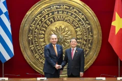 Phó Chủ tịch Quốc hội Nguyễn Đức Hải hội đàm với Phó Chủ tịch thứ nhất Quốc hội Hy Lạp Ioannis Plakiotakis. (Nguồn: Báo Nhân Dân)