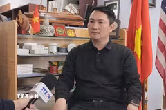 Giám đốc Văn phòng Xúc tiến Thương mại Việt Nam tại New York Nguyễn Mạnh Hùng trả lời phỏng vấn. (Ảnh: Thanh Tuấn/TTXVN)