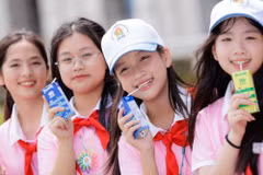 “Ông lớn” ngành sữa Việt Nam giữ vững thị trường nội địa, đạt doanh thu cao nhất lịch sử. (Ảnh: Vi Nam/Vietnam+)