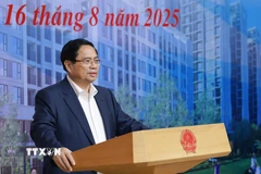 Thủ tướng Phạm Minh Chính chủ trì Hội nghị sơ kết việc thực hiện chỉ tiêu phát triển nhà ở xã hội 7 tháng đầu năm 2025. (Ảnh: Dương Giang/TTXVN)
