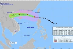 Hướng di chuyển của bão số 9 lúc 7 giờ, ngày 23/9. (Ảnh: TTXVN phát)