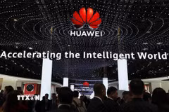 Gian hàng của Huawei tại Hội nghị di động thế giới ở Barcelona, Tây Ban Nha. (Ảnh: THX/TTXVN)