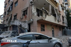Tòa nhà bị hư hại sau cuộc không kích của Israel tại Beirut, Liban, ngày 23/11/2025. (Ảnh: THX/TTXVN)