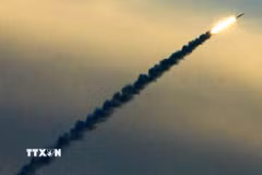 Một vụ thử tên lửa Arrow tại căn cứ không quân Palmahim của Israel. (Ảnh: AFP/TTXVN)