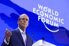 Giám đốc điều hành của BlackRock, Larry Fink phát biểu tại Diễn đàn WEF ở Davos, Thụy Sĩ. (Ảnh: Getty)