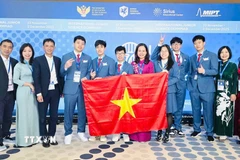Tất cả 6 học sinh Hà Nội đều giành huy chương tại Olympic Khoa học trẻ quốc tế. (Ảnh: TTXVN phát)