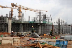 Dự án Trung tâm hội nghị APEC và các công trình chức năng đang đẩy nhanh tiến độ thi công. (Ảnh: Lê Huy Hải/TTXVN)