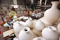 Đến năm 2030, cả nước có khoảng 140.000 tổ hợp tác với 2 triệu thành viên, 45.000 hợp tác xã với 8 triệu thành viên, 340 liên hiệp hợp tác xã với 1.700 hợp tác xã thành viên. (Ảnh minh họa: Vũ Sinh/TTXVN)