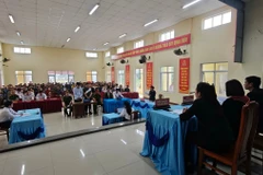 Quang cảnh "Phiên tòa giả định" tại xã Núi Thành, thành phố Đà Nẵng. (Ảnh: Báo Chính phủ)