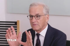 Thủ tướng Na Uy Jonas Gahr Store. (Ảnh: THX/TTXVN)