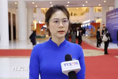 Chị Nguyễn Thị Hương Nhung, Bí thư Tỉnh Đoàn Cao Bằng trả lời phỏng vấn phóng viên TTXVN. (Ảnh: Quang Hưng/TTXVN)