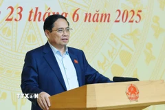 Thủ tướng Phạm Minh Chính chủ trì Hội nghị tổng kết đợt cao điểm đấu tranh ngăn chặn buôn lậu, gian lận thương mại, hàng giả. (Ảnh: Dương Giang/TTXVN)
