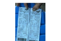 Hai hóa đơn tiền điện có trùng số tiêu thụ điện năng và số tiền thanh toán giống nhau.