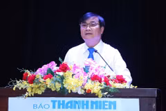Nhà báo Nguyễn Ngọc Toàn, Tổng Biên tập Báo Thanh Niên, Phó Chủ tịch Trung ương Hội Liên hiệp Thanh niên Việt Nam, phát biểu tại Hội thảo. (Ảnh: Báo Thanh Niên)