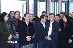 Thường trực Ban Bí thư Trần Cẩm Tú kiểm tra công tác chuẩn bị Đại hội đại biểu toàn quốc lần thứ XIV của Đảng tại Trung tâm Hội nghị Quốc gia. (Ảnh: Phương Hoa/TTXVN)