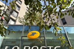 Tập đoàn bưu chính La Poste bị tin tặc tấn công mạng gây tắc nghẽn hệ thống (DDoS). (Ảnh: AP)