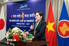 Tổng Lãnh sự Việt Nam tại Fukuoka Vũ Chi Mai phát biểu chỉ đạo đại hội. (Ảnh: Phạm Tuân/TTXVN)