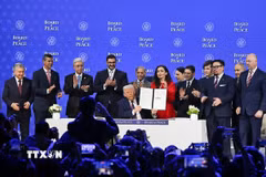 Tổng thống Mỹ Donald Trump phát biểu tại lễ ký chính thức thành lập Hội đồng Hòa bình Dải Gaza ở Davos, Thụy Sĩ ngày 22/1/2026. (Ảnh: Anadolu Agency/TTXVN)