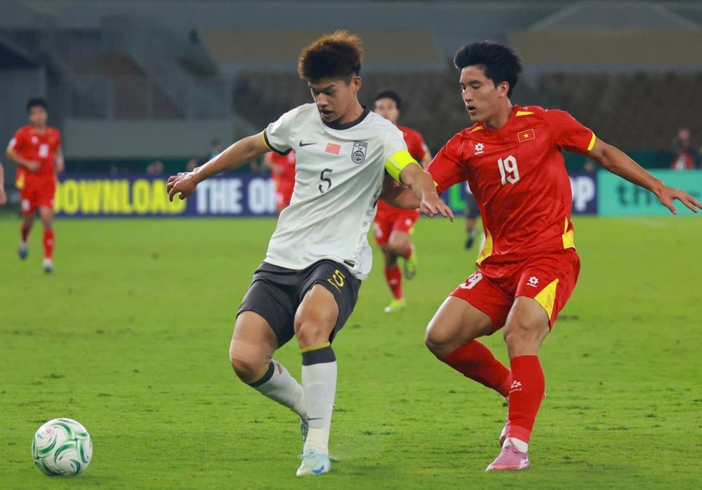 U23 Việt Nam-U23 Trung Quốc 0-3: Lỡ cơ hội v&agrave;o chung kết U23 ch&acirc;u &Aacute; 2026 | Vietnam+ (VietnamPlus)