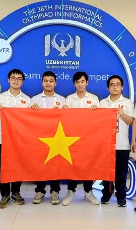 Cả 4 học sinh đội tuyển Việt Nam dự thi Olympic Tin học quốc tế (IOI) lần thứ 38 năm 2026 đều đoạt giải. (Ảnh: Bộ GD-ĐT)