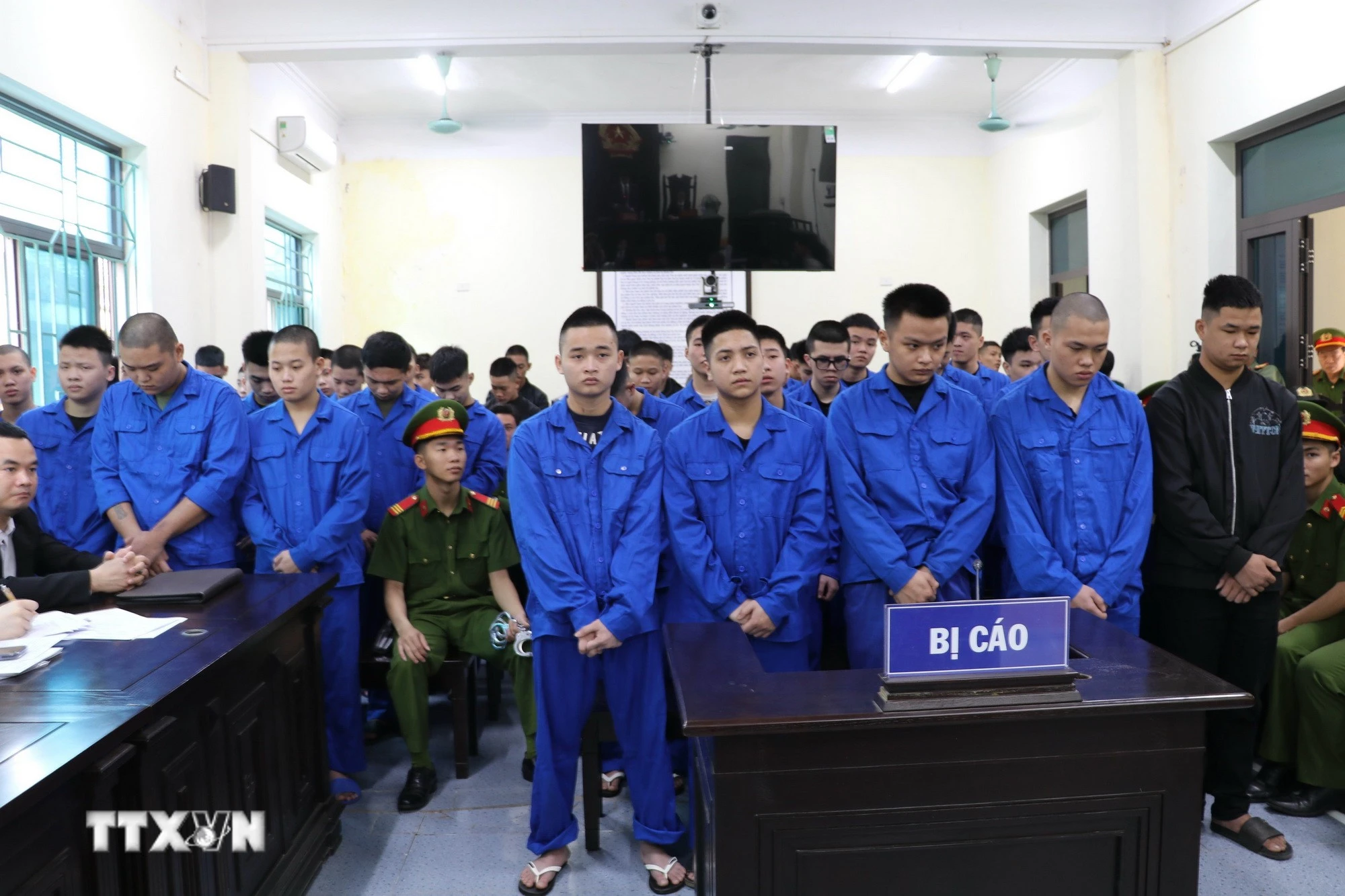 Ninh Bình xét xử nhóm 62 bị cáo gây rối trật tự công cộng
