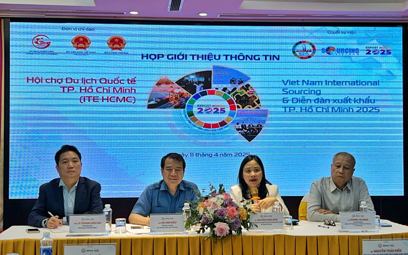 Ban tổ chức họp báo giới thiệu ITE HCMC 2025. (Ảnh: Mai Mai/Vietnam+)