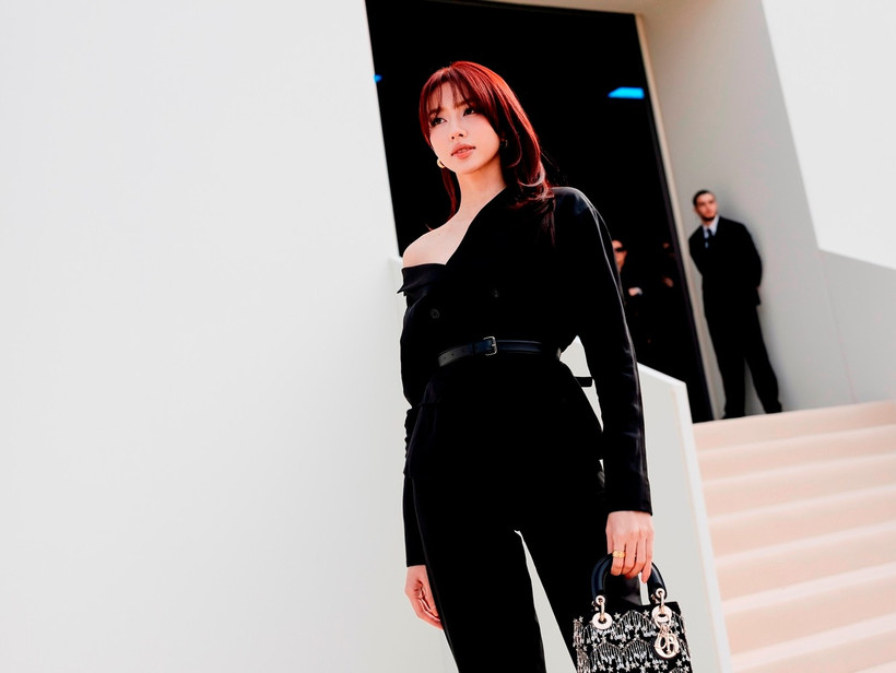 Hoa hậu Thùy Tiên vừa gây chú ý với vẻ ngoài khác lạ tại show diễn của Dior tại Paris Fashion Week. (Ảnh: CTV/Vietnam+)