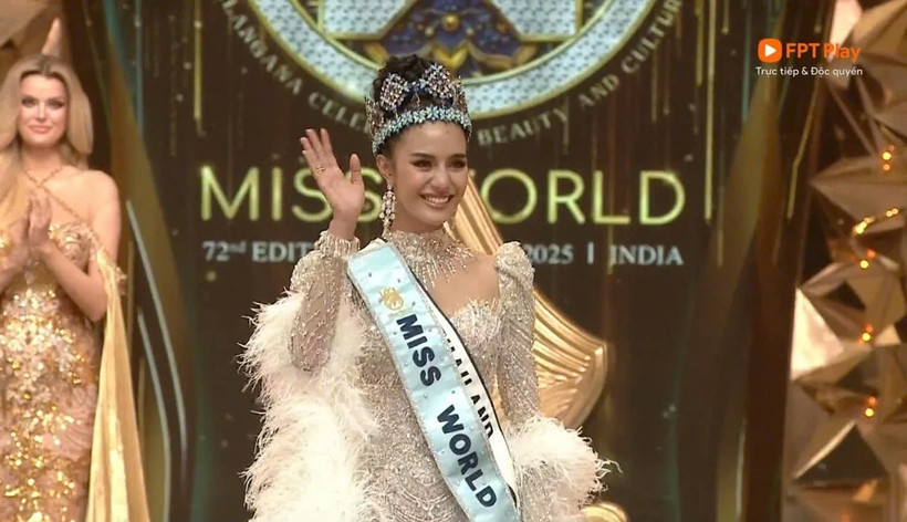 Người đẹp Thái Lan đăng quang Miss World 2025 tại Ấn Độ.
