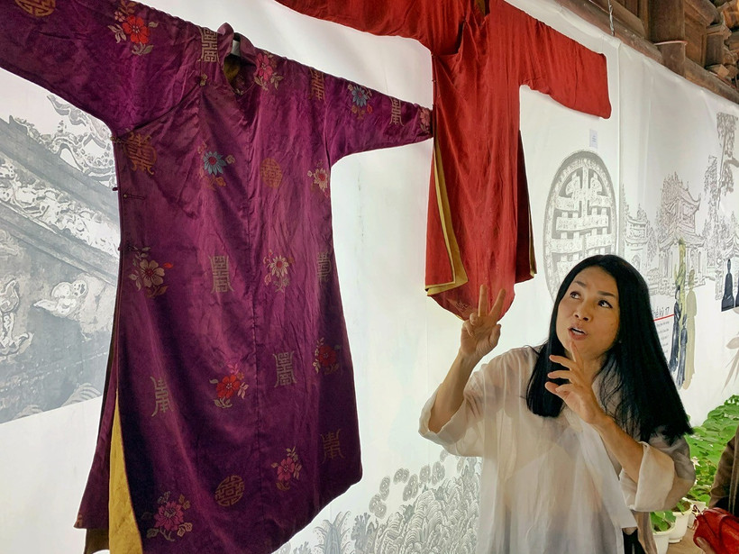 Nhà thiết kế Minh Hạnh là người dành nhiều tâm huyết cho áo dài truyền thống Việt Nam. (Ảnh minh họa: Mai Mai/Vietnam+)