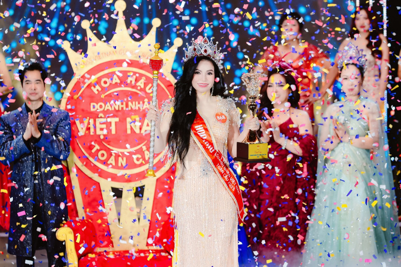 Tân Hoa hậu Lương Thị Hương đến từ Bắc Giang. (Ảnh: CTV/Vietnam+)