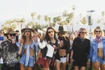 Dàn thiên thần Victoria’s Secret “tung cánh” tại lễ hội Coachella