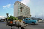 Quang cảnh Đại sứ quán Mỹ ở Havana (Cuba) ngày 17/12/2015. (Nguồn: AFP/TTXVN)