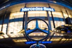 Hãng xe Mercedes bị "sờ gáy" do nghi ngờ gian lận khí thải 
