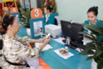 Giao dịch tại ABBANK. (Nguồn: ABBANK)
