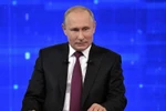 Tổng thống Nga Vladimir Putin trong cuộc đối thoại trực tuyến với người dân ở thủ đô Moskva ngày 20/6. (Nguồn: AFP/TTXVN)