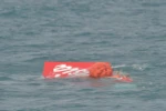 Các thợ lặn Indonesia đã tìm thấy hộp đen của máy bay AirAsia QZ8501
