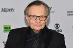 Larry King đã mắc COVID-19 trước khi qua đời. (Nguồn: RT)