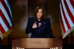 Phó Tổng thống Mỹ Kamala Harris phát biểu tại Đại hội toàn quốc của đảng Dân chủ tại thành phố Chicago, bang Illinois, Mỹ. (Ảnh: Getty Images/TTXVN)