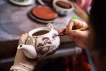 Làng gốm Bát Tràng nhộn nhịp chuẩn bị hàng hóa phục vụ Tết Nhâm Dần