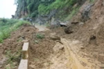 Mưa lũ gây sạt lở nghiêm trọng tại Lào Cai. (Ảnh: Hương Thu/TTXVN)