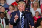 Ứng cử viên Đảng Cộng hòa Donald Trump trong chiến dịch vận động tranh cử ở bang Bắc Carolina, Mỹ ngày 14/10 vừa qua. (Ảnh: AFP/TTXVN)
