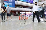 Một robot trinh sát hỏa hoạn tại Hội nghị Trí tuệ nhân tạo Thế giới 2022 (WAIC) ở Thượng Hải, Đông Trung Quốc, ngày 1/9. (Nguồn: Tân Hoa xã)