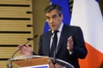 Ông Francois Fillon phát biểu tại một cuộc gặp ở Paris ngày 8/3 vừa qua. (Ảnh: EPA/TTXVN)
