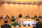 Phó Chủ tịch Ủy ban nhân dân thành phố Hà Nội Chử Xuân Dũng, chủ trì cuộc họp của Ban chỉ đạo phòng chống dịch bệnh COVID-19. (Ảnh: PV/Vietnam+)
