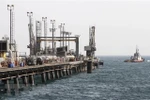 Cơ sở lọc dầu của Iran trên đảo Khark, ngoài khơi Vịnh Persian. (Ảnh: AFP/ TTXVN)