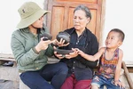 Đưa đồ gốm của người Ba Na ở Kon Tum thành sản phẩm du lịch
