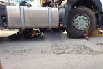 Va chạm với xe container, nữ sinh bị cuốn vào gầm tử vong tại chỗ