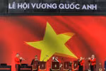 Màn biểu diễn của Ban nhạc Quân đội Anh tại Lễ Khai mạc. (Ảnh: Tuấn Đức/TTXVN)