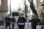 Cảnh sát Thổ Nhĩ Kỳ phong tỏa khu vực Sultanahmet ở Istanbul ngày 12/1. (Nguồn: AFP/TTXVN)